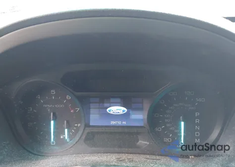 2011 Ford Explorer z USA, uszkodzony, nr VIN 1FMHK8B84BGA71822